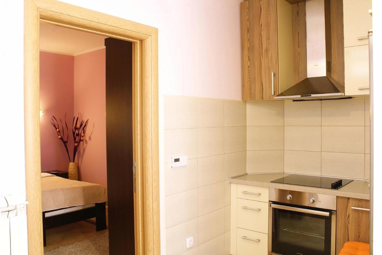 Apartments Paradisos Kragujevac Dış mekan fotoğraf